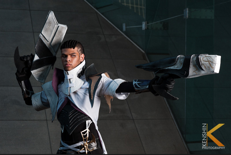 lucian_the_purifier_cosplay__this_is_mer