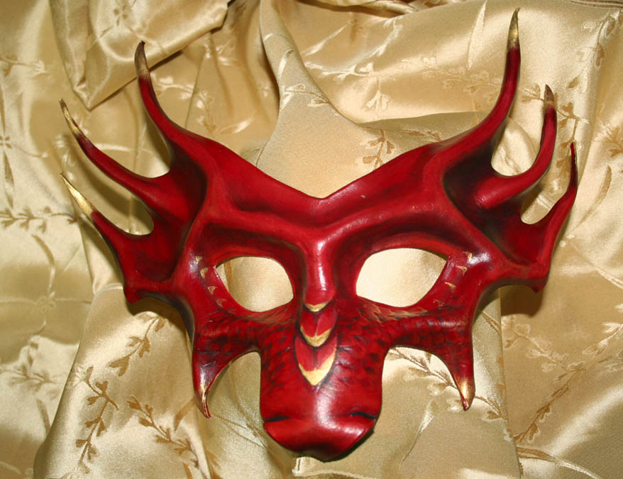 Новогодняя карнавальная маска для мальчика